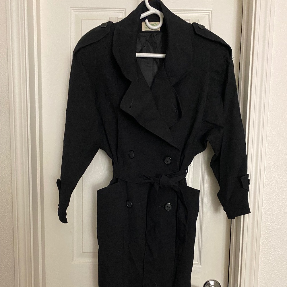 Vintage Wool Trench 🧥 Coat